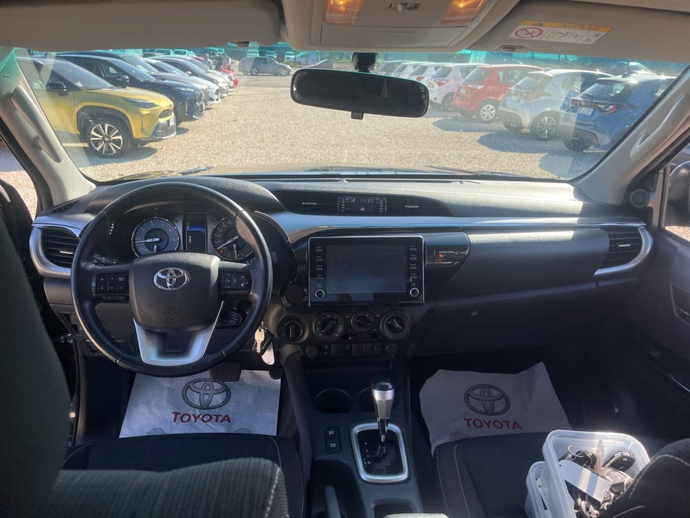 Toyota Hilux usata a Ragusa (10)
