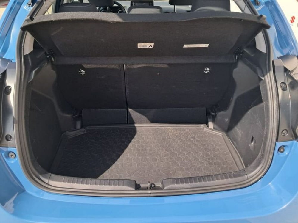 Toyota Yaris Cross usata a Cagliari (10)