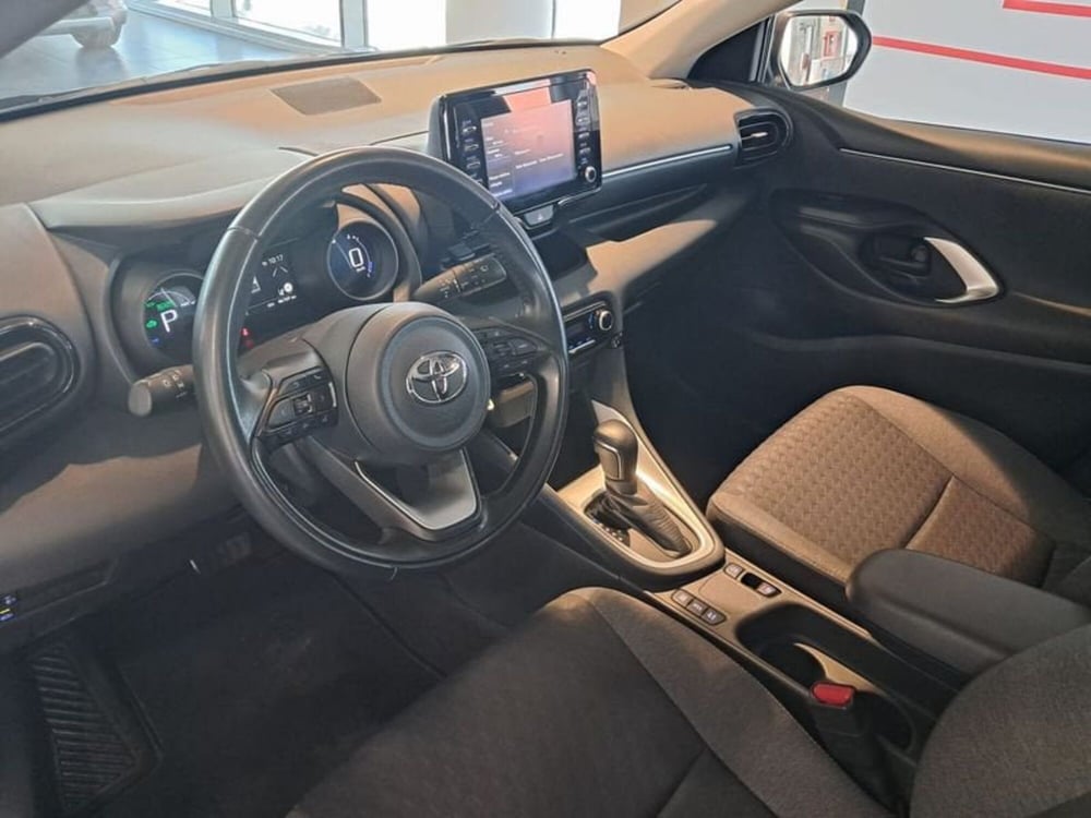 Toyota Yaris Cross usata a Cagliari (11)