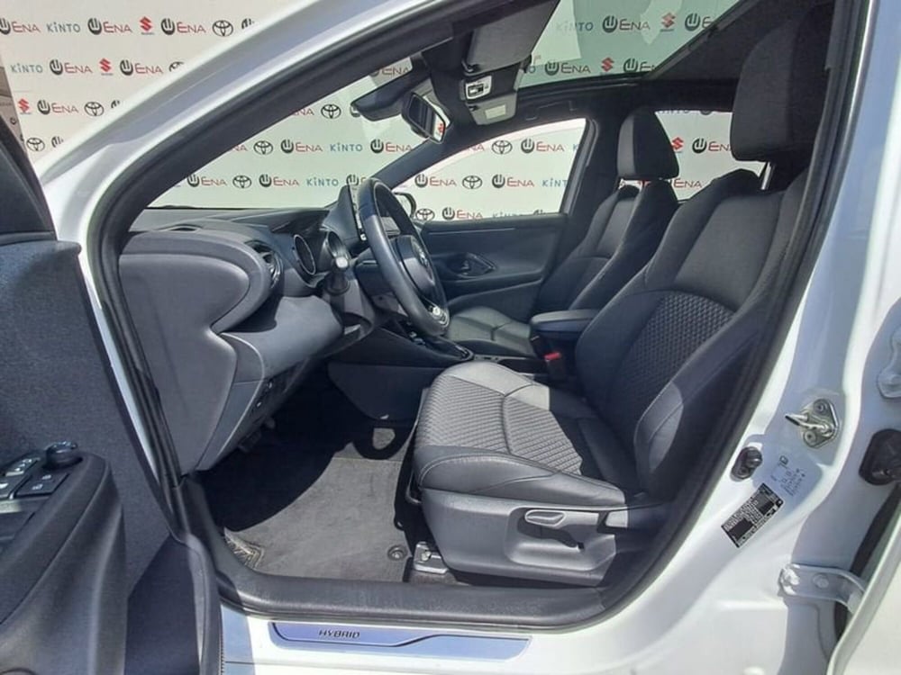 Toyota Yaris Cross usata a Cagliari (12)