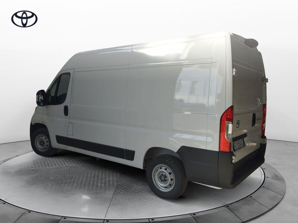 Toyota Proace Max Furgone nuova a Cremona (3)