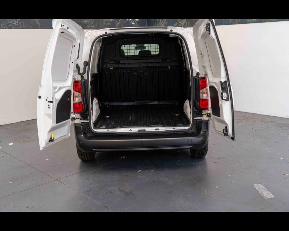 Toyota Proace City usata a Venezia (15)