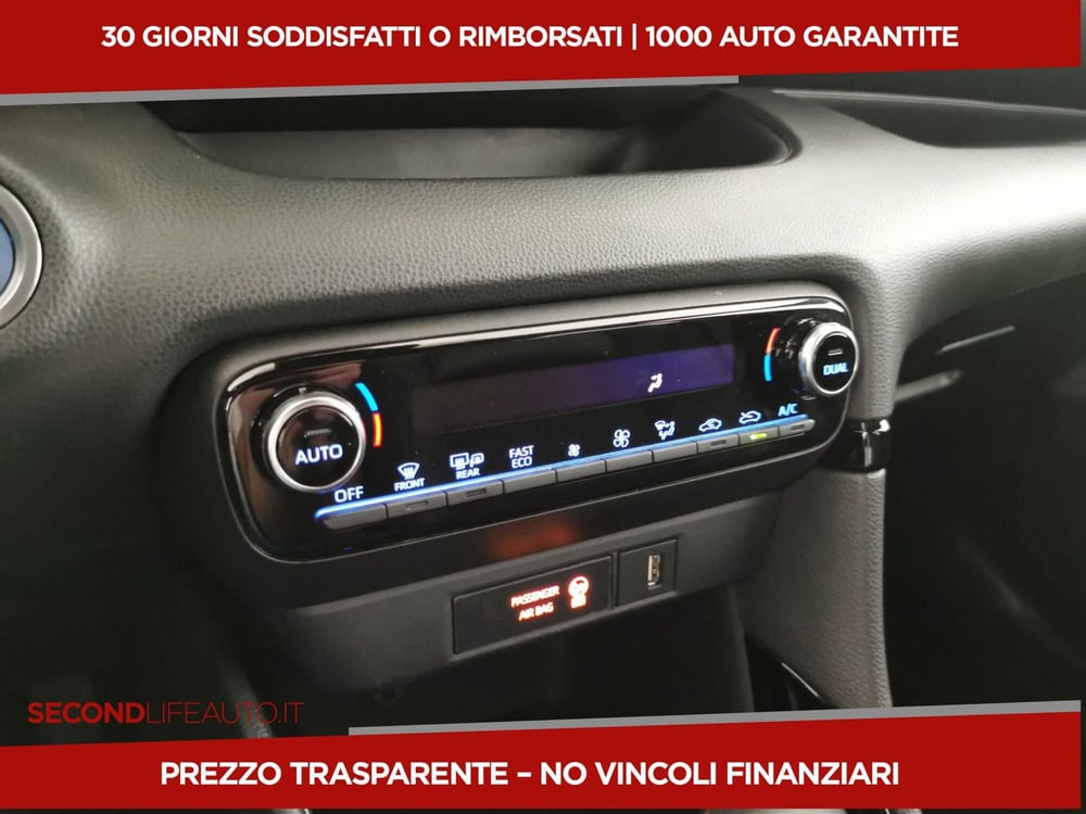 Toyota Yaris Cross usata a Roma (14)
