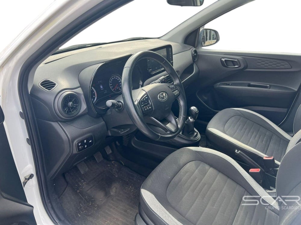 Hyundai i10 usata a Livorno (9)