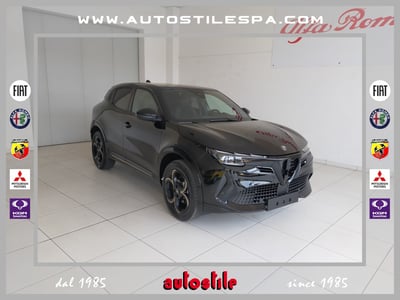 Alfa Romeo Junior elettrica Intensa 156cv nuova a Scandiano