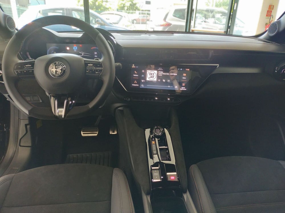 Alfa Romeo Junior nuova a Reggio Emilia (15)
