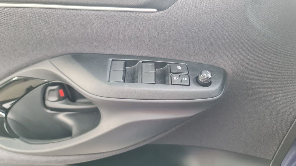 Toyota Yaris Cross usata a Modena (13)