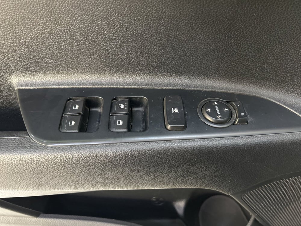 Kia Stonic usata a Bologna (18)