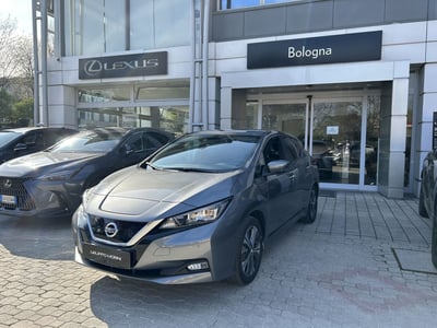 Nissan Leaf N-Connecta del 2022 usata a San Lazzaro di Savena