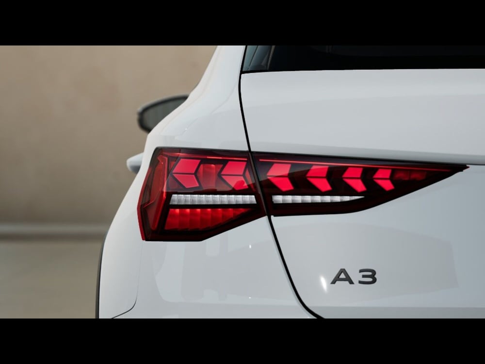 Audi A3 allstreet nuova a Firenze (7)