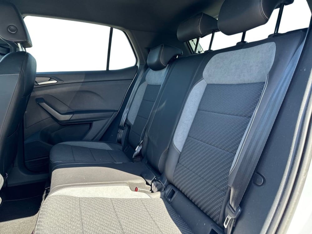 Volkswagen T-Cross usata a Roma (10)