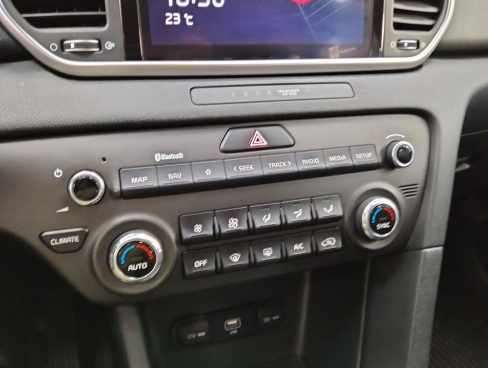 Kia Sportage usata a Como (18)