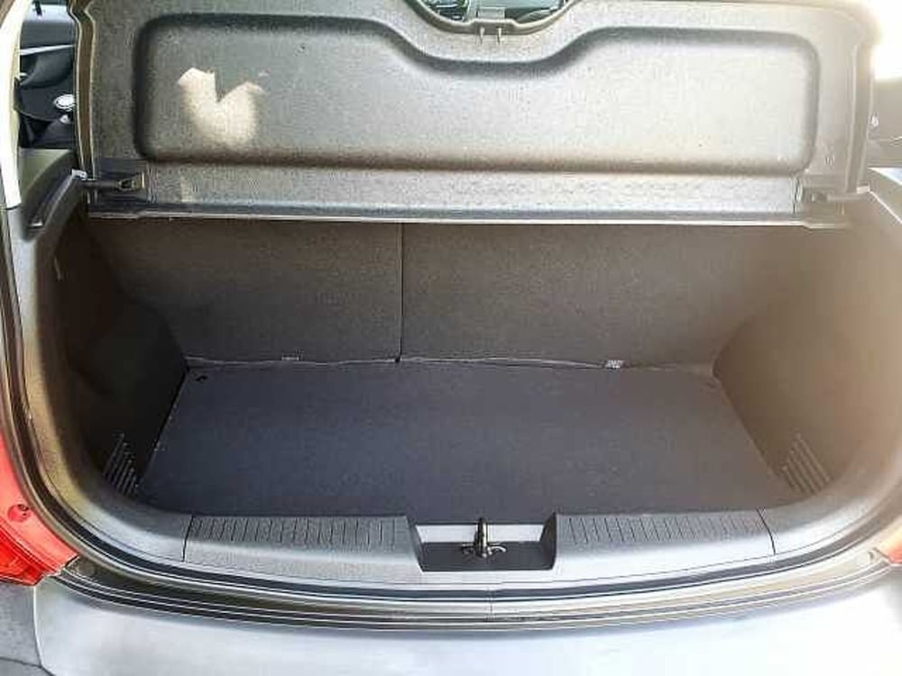 Opel Karl usata a Pesaro-Urbino (15)