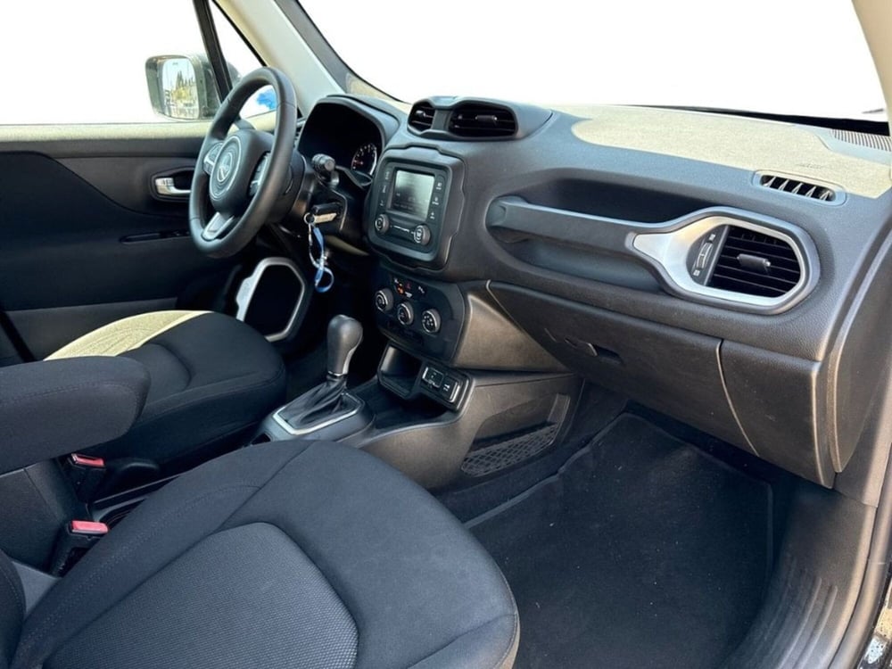Jeep Renegade usata a Lecce (9)