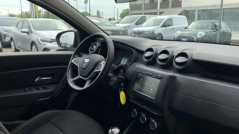 Dacia Duster usata a Parma (7)