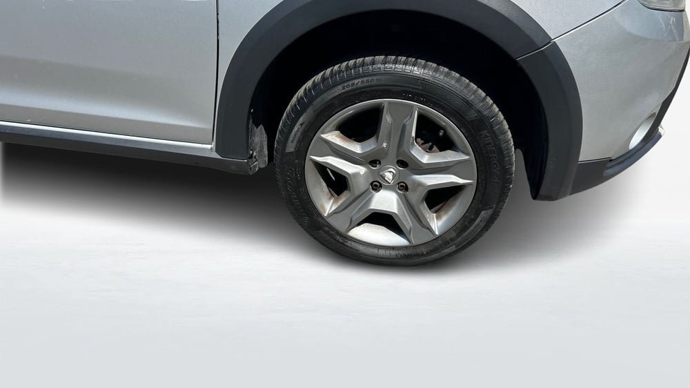 Dacia Sandero usata a Parma (10)