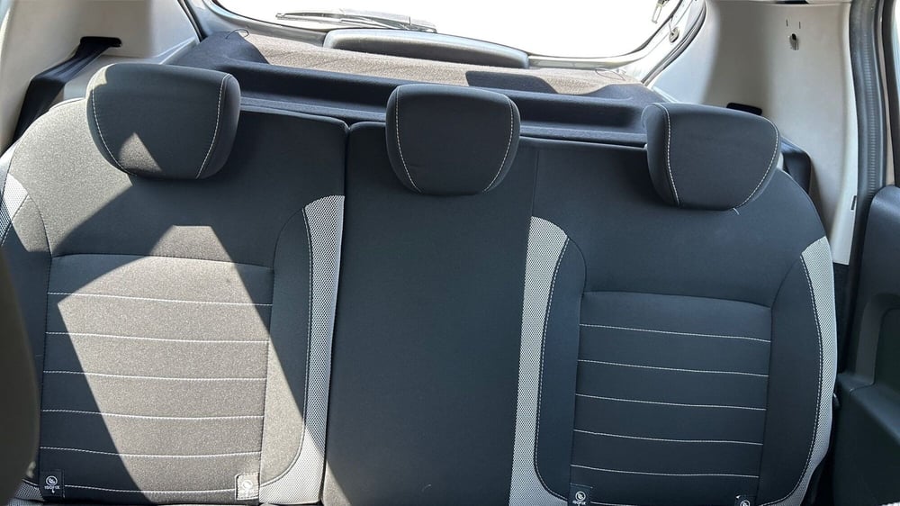 Dacia Sandero usata a Parma (13)