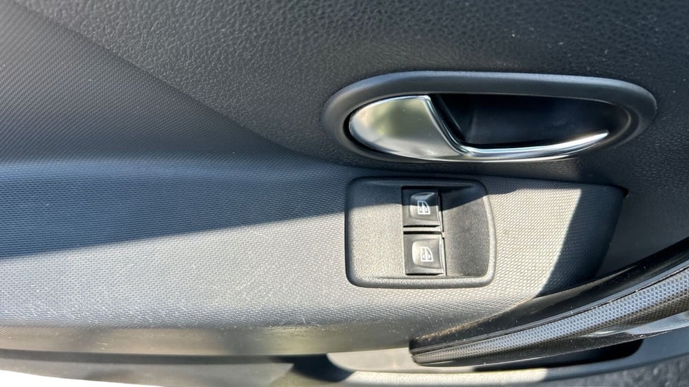 Dacia Sandero usata a Parma (17)