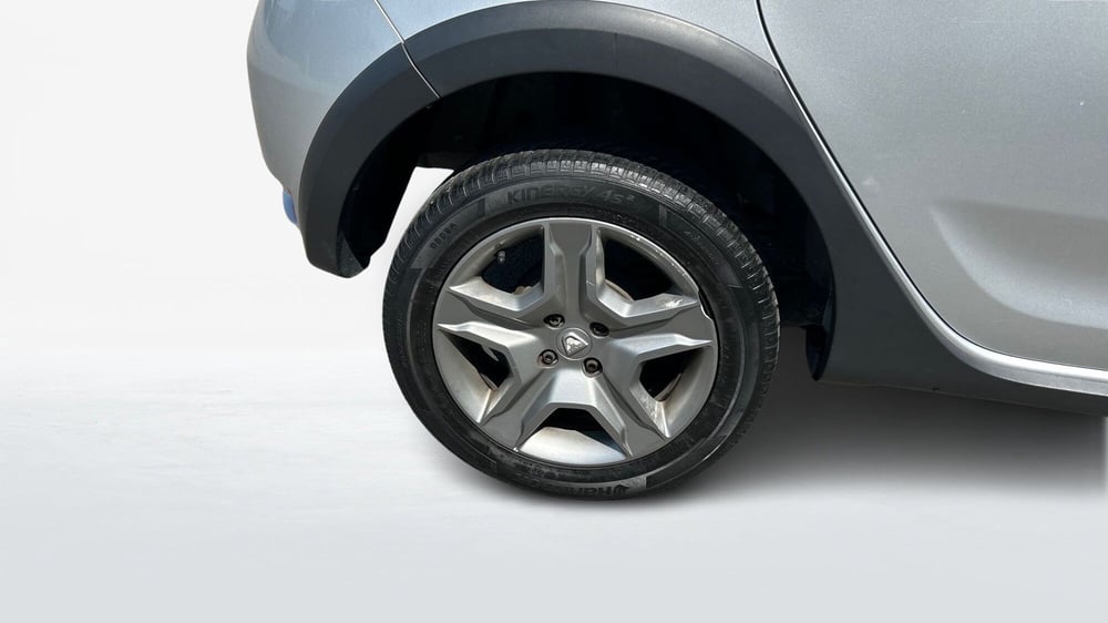 Dacia Sandero usata a Parma (5)