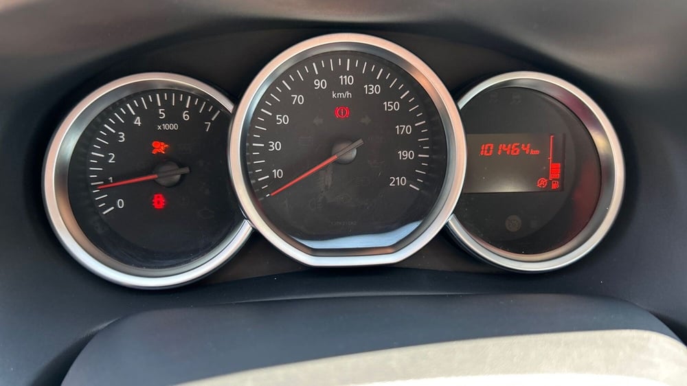 Dacia Sandero usata a Parma (9)