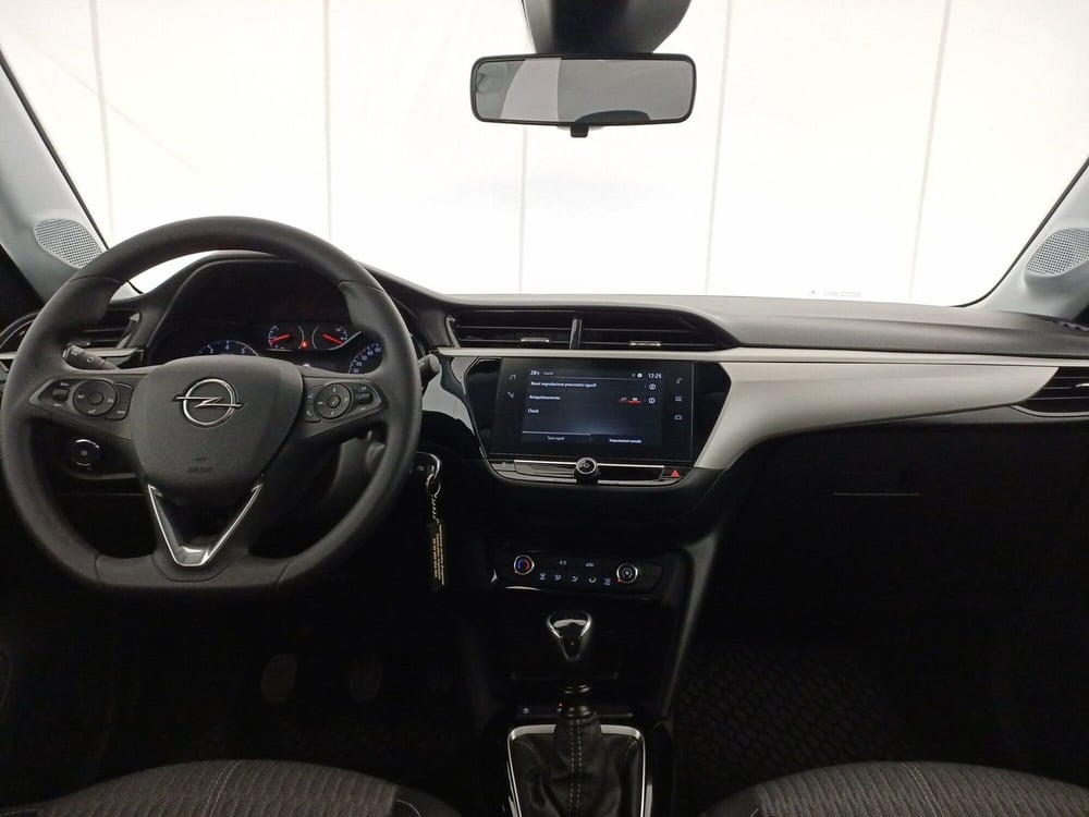 Opel Corsa usata a Bari (10)