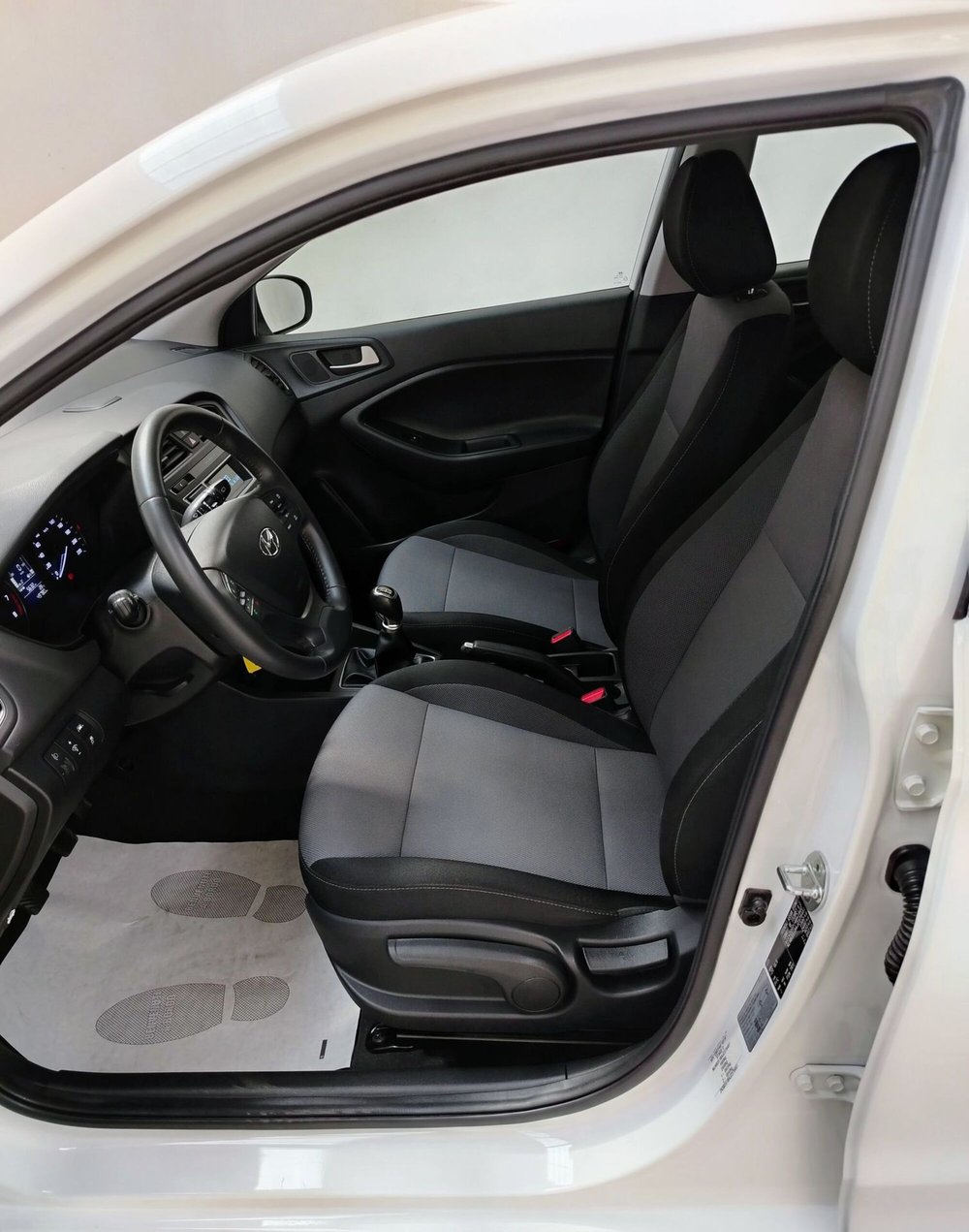 Hyundai i20 usata a Rovigo (5)