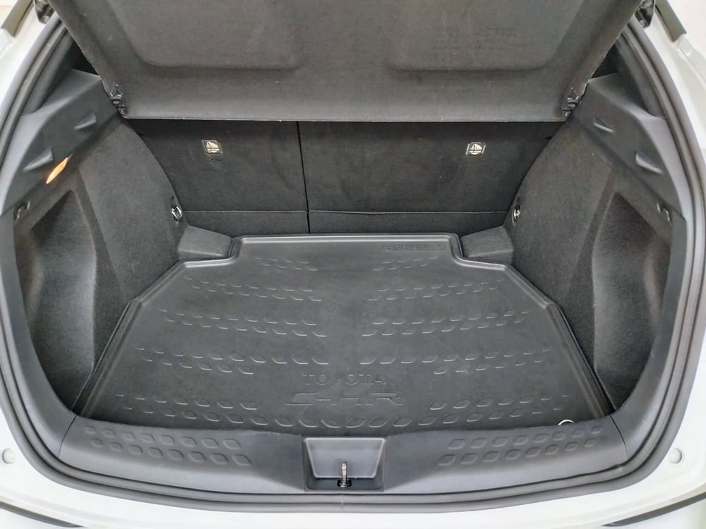 Toyota Toyota C-HR usata a Rovigo (11)