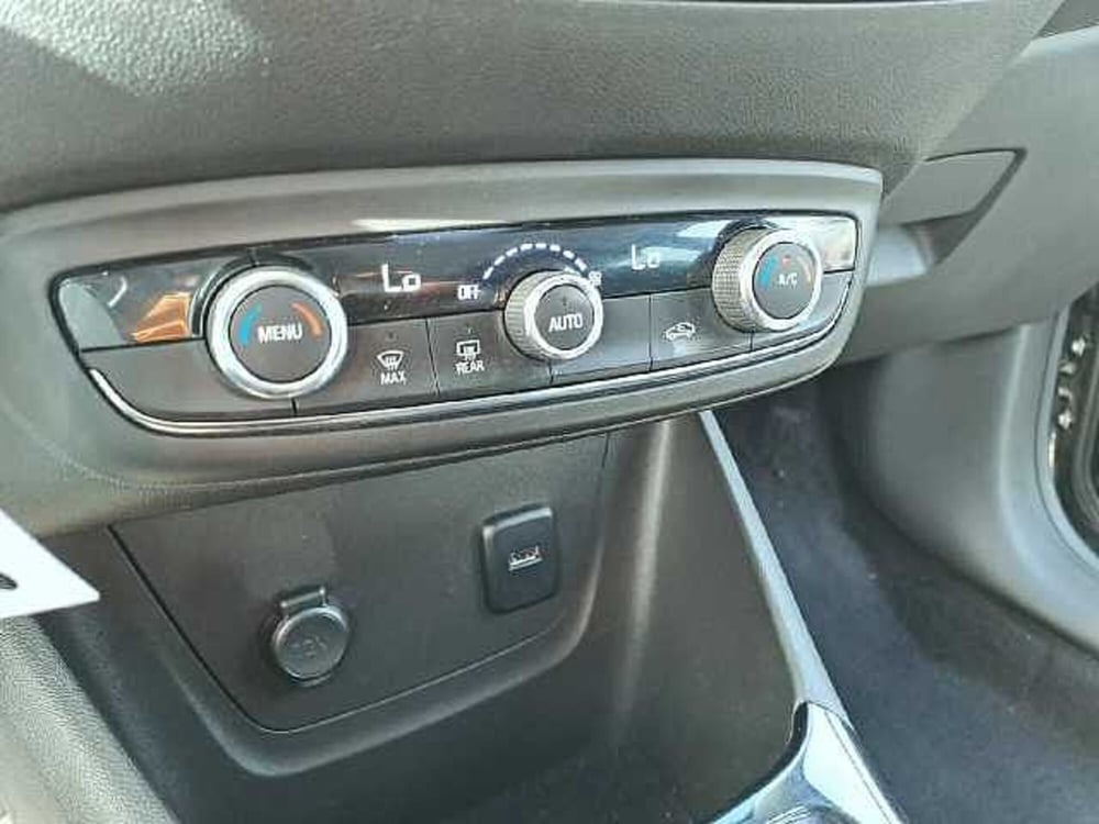 Opel Crossland usata a Roma (14)