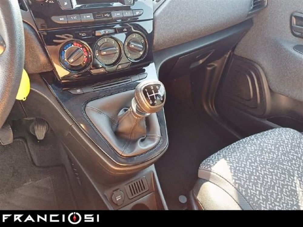 Lancia Ypsilon usata a Modena (6)