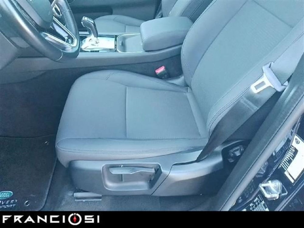Land Rover Discovery Sport usata a Modena (10)