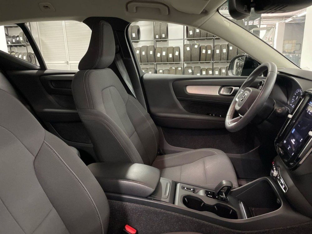 Volvo XC40 usata a Macerata (14)