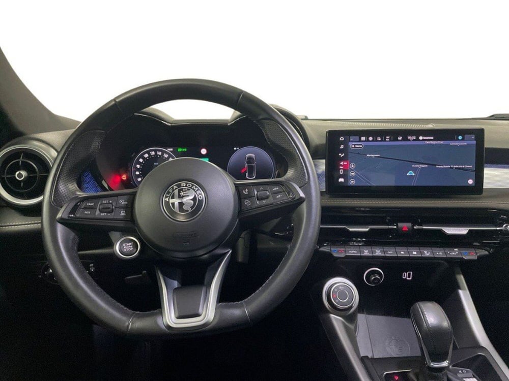Alfa Romeo Tonale usata a Macerata (11)
