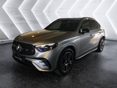 Mercedes-Benz GLC 220 d 4Matic Mild Hybrid AMG Premium Plus del 2023 usata a Caserta