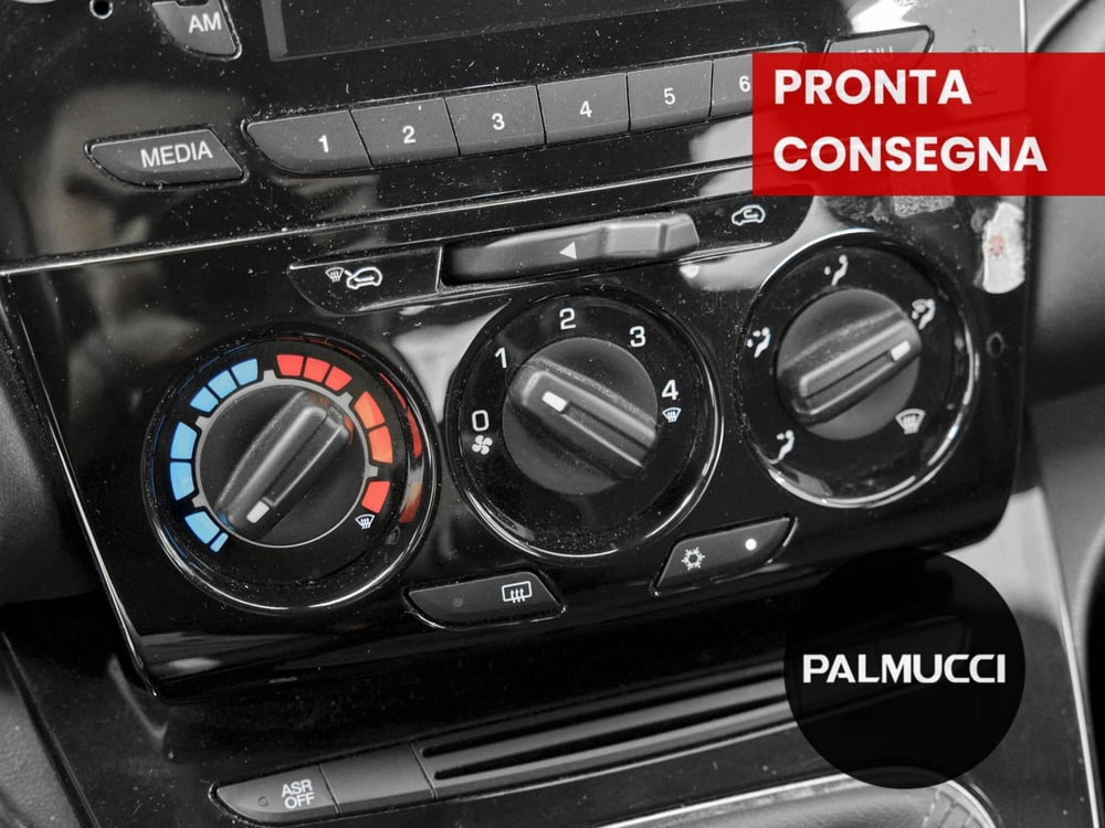 Lancia Ypsilon usata a Prato (14)