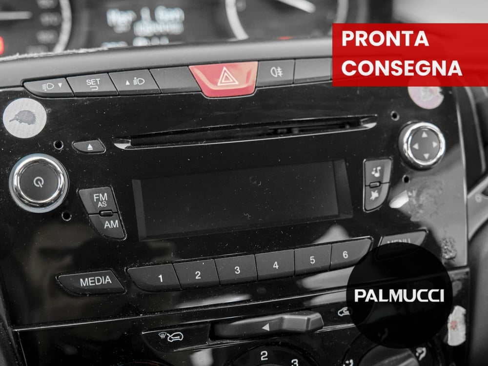 Lancia Ypsilon usata a Prato (6)