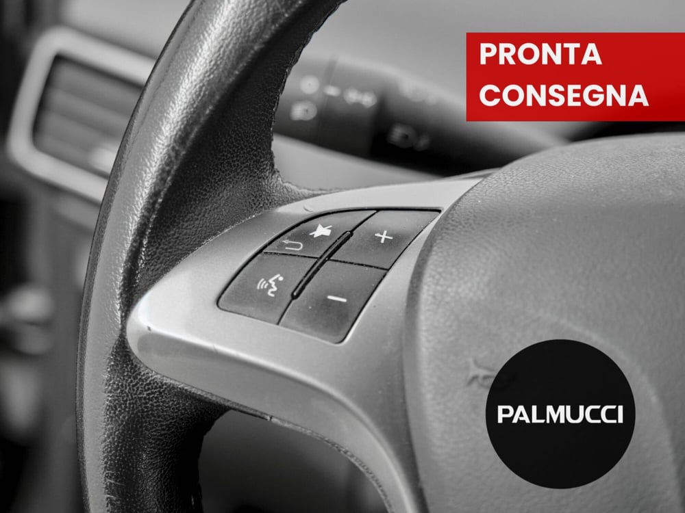 Lancia Ypsilon usata a Prato (7)