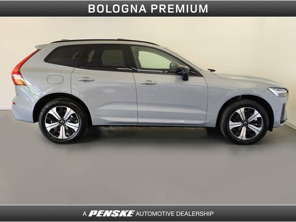 Volvo XC60 nuova a Bologna (6)