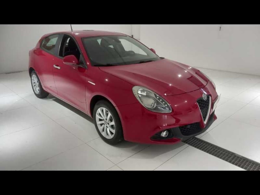 Alfa Romeo Giulietta usata a Treviso (3)