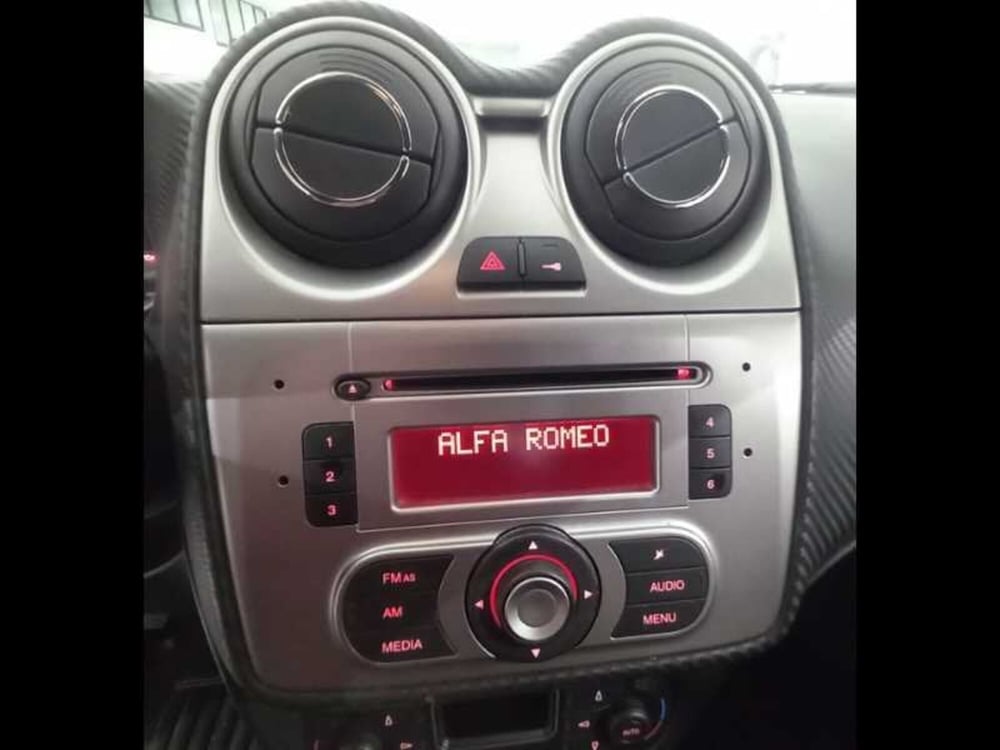 Alfa Romeo MiTo usata a Treviso (14)