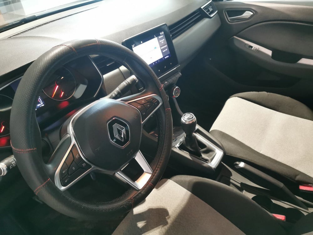Renault Clio usata a Taranto (10)