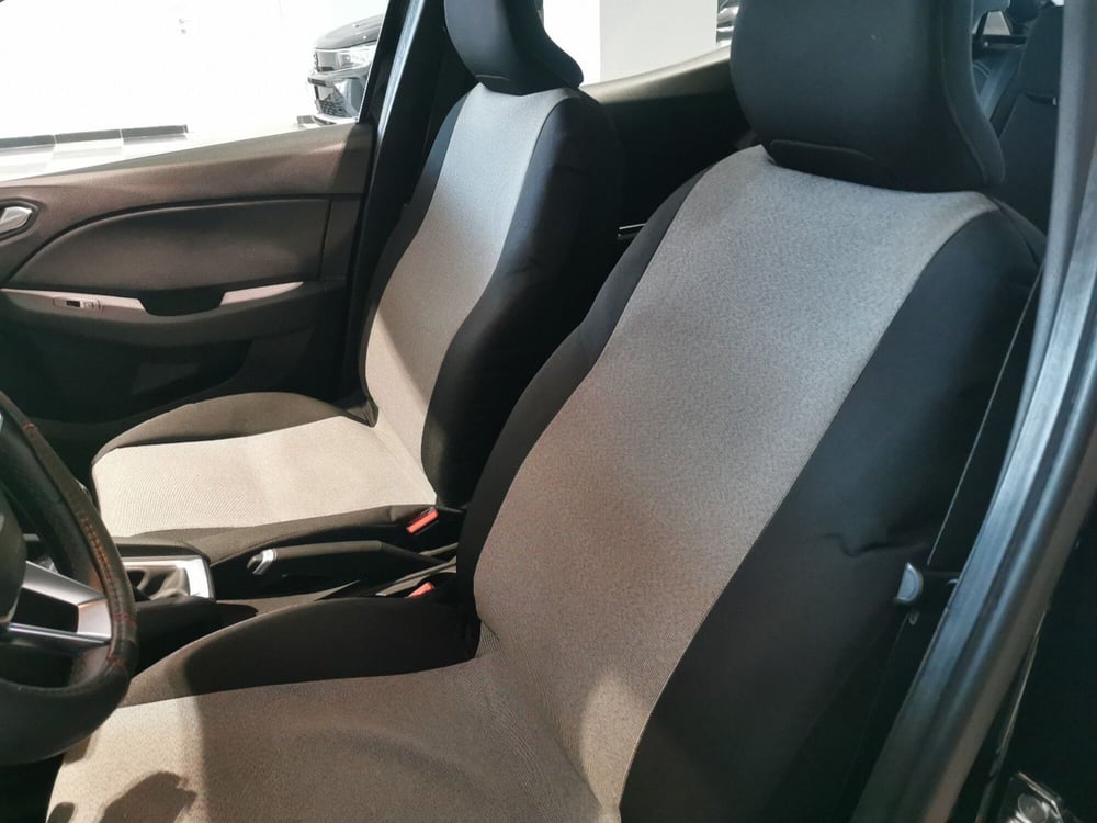 Renault Clio usata a Taranto (11)
