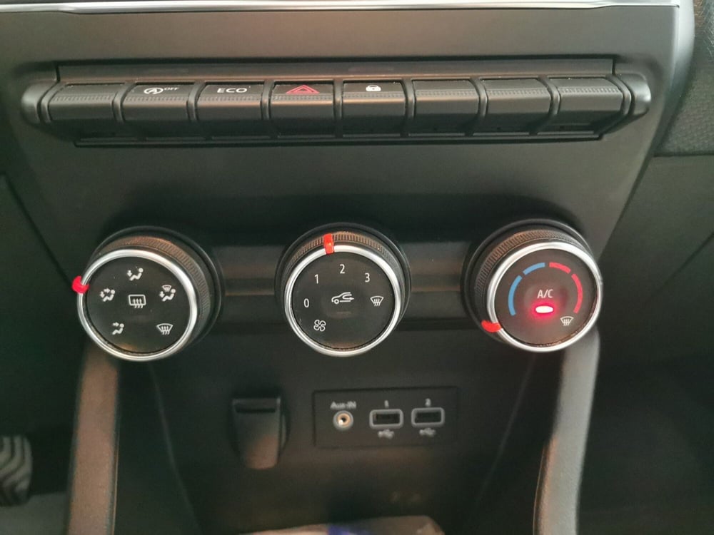Renault Clio usata a Taranto (15)