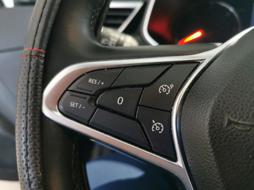 Renault Clio usata a Taranto (16)