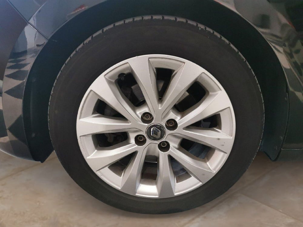 Renault Clio usata a Taranto (9)