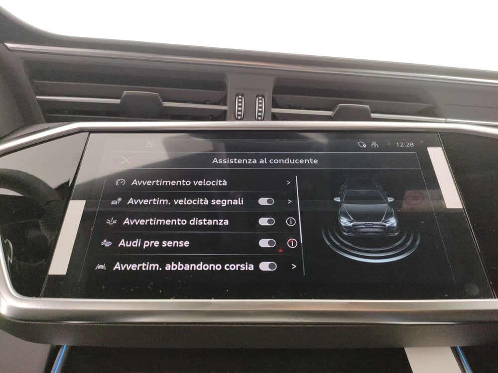 Audi A6 Avant nuova a Napoli (15)