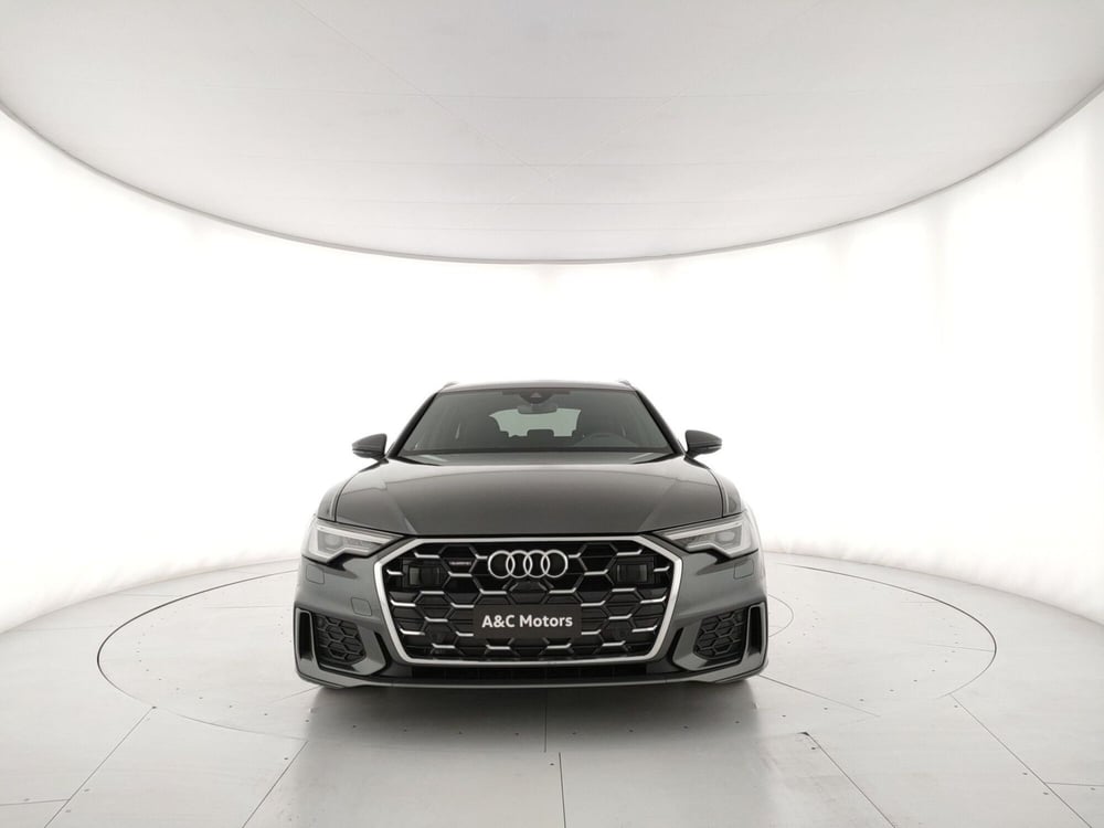 Audi A6 Avant nuova a Napoli (2)