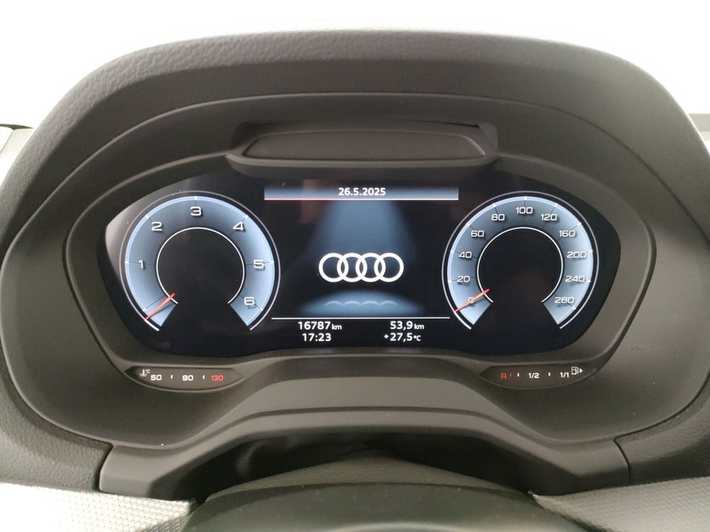 Audi Q2 usata a Napoli (12)