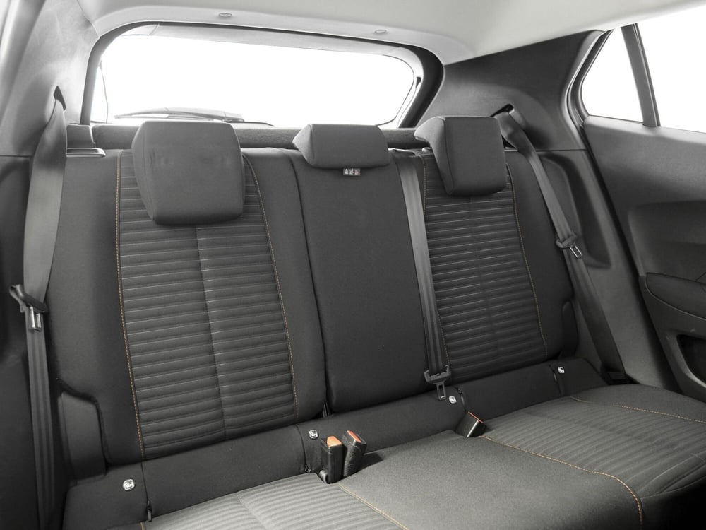 Peugeot 2008 usata a Prato (20)
