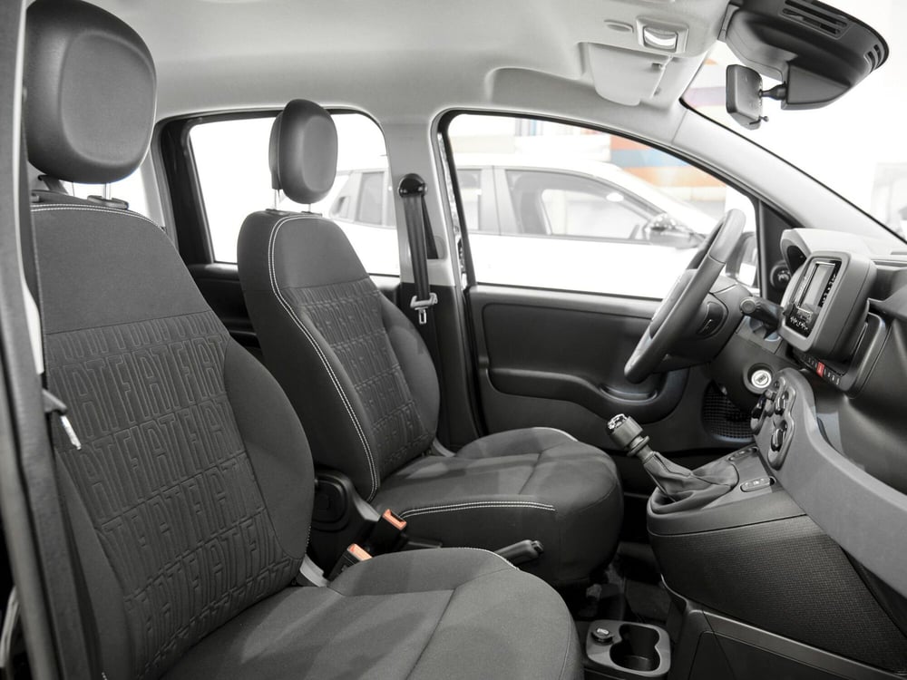 Fiat Panda Cross nuova a Prato (15)