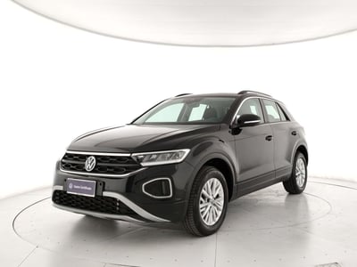 Volkswagen T-Roc 1.5 tsi Life dsg del 2024 usata a Torre Annunziata